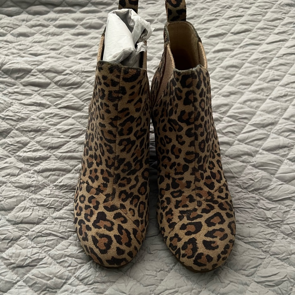 Toms Leopard Booties